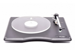 TALK Electronics kỷ niệm 25 năm thành lập với mâm đĩa than Edwards Audio Anniversary Edition